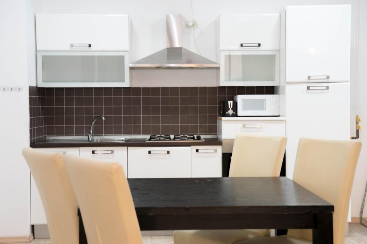 Lake Boutique Apartments & Rooms Mamaia Ngoại thất bức ảnh