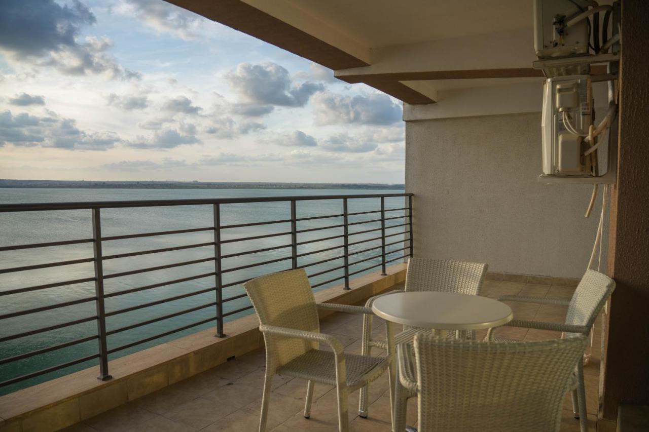 Lake Boutique Apartments & Rooms Mamaia Ngoại thất bức ảnh