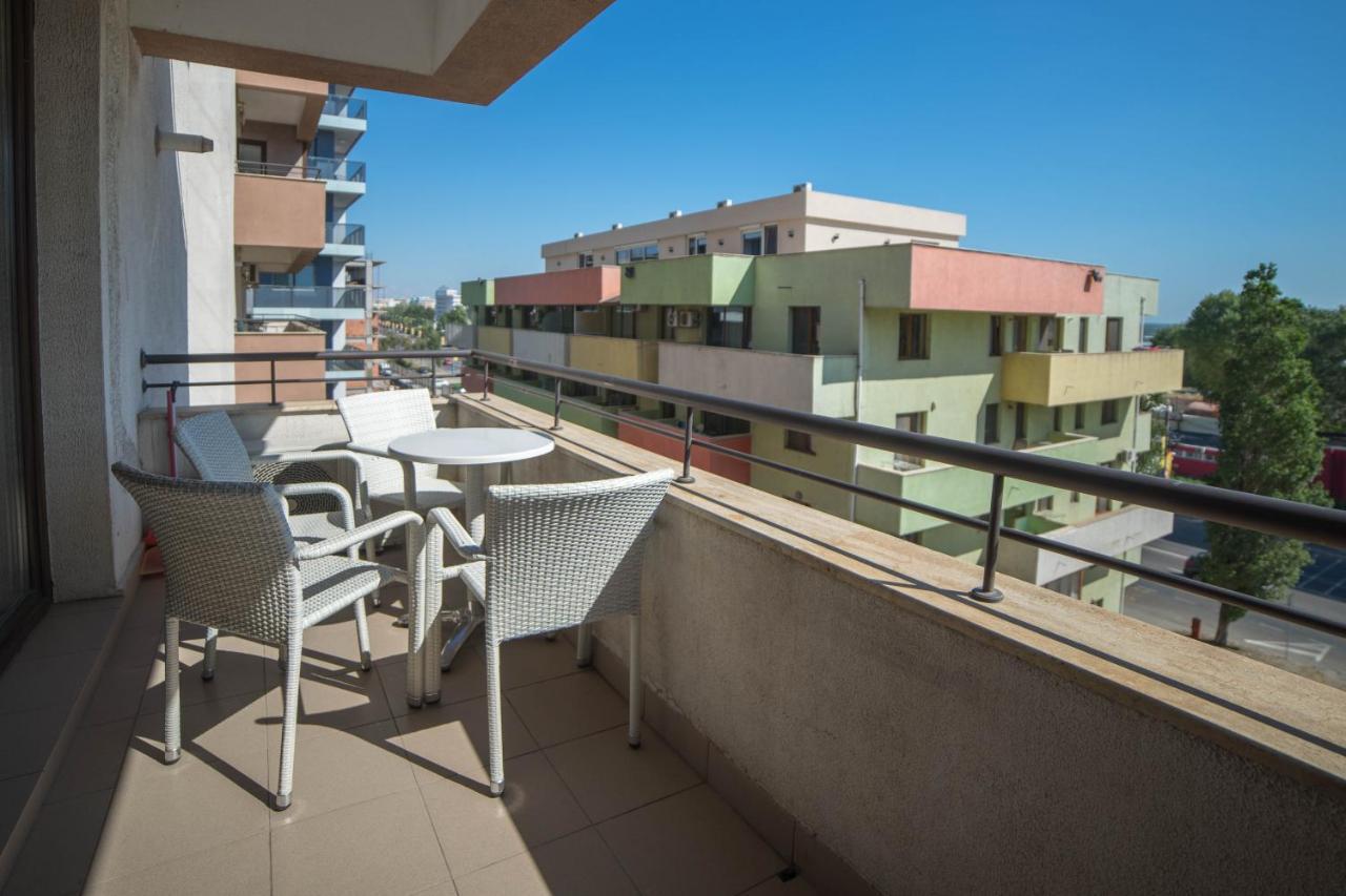 Lake Boutique Apartments & Rooms Mamaia Ngoại thất bức ảnh