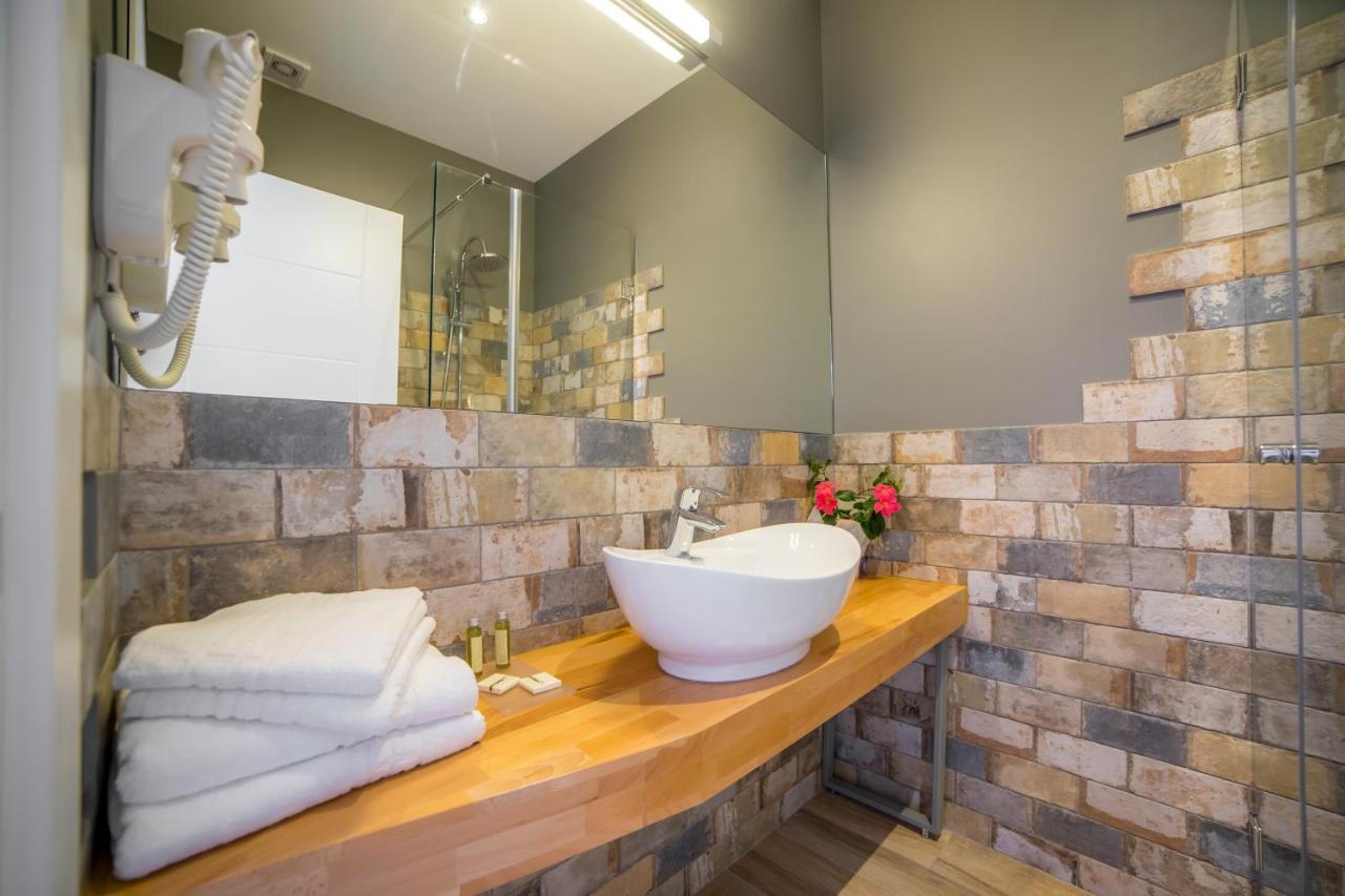 Lake Boutique Apartments & Rooms Mamaia Ngoại thất bức ảnh