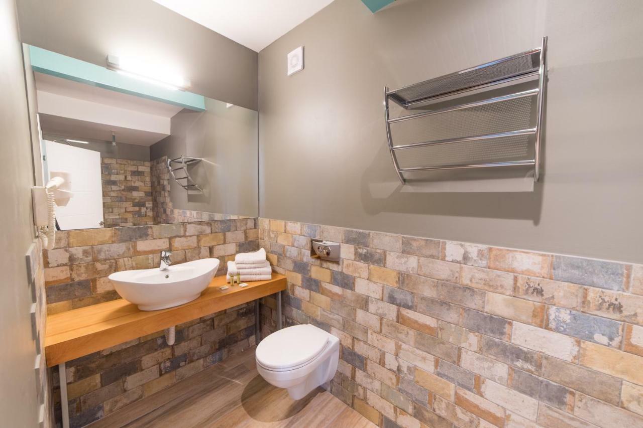 Lake Boutique Apartments & Rooms Mamaia Ngoại thất bức ảnh